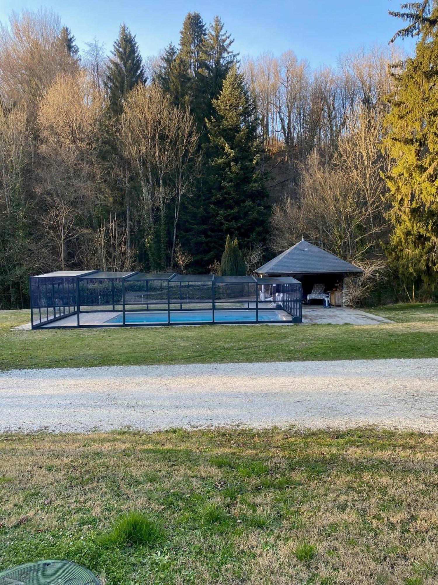 Le Clos Du Tulipier La Chapelle-du-Bard Екстер'єр фото